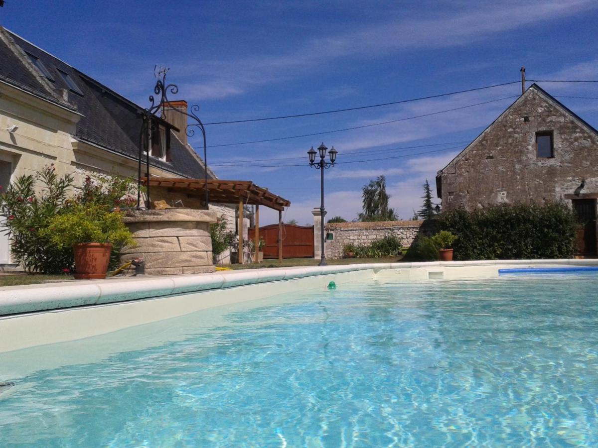 La Recre Bed & Breakfast Restigne Exterior photo